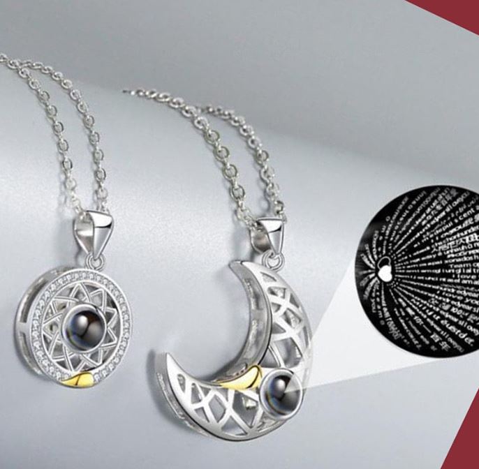 COLLAR SOL Y LUNA CON 100 IDIOMAS